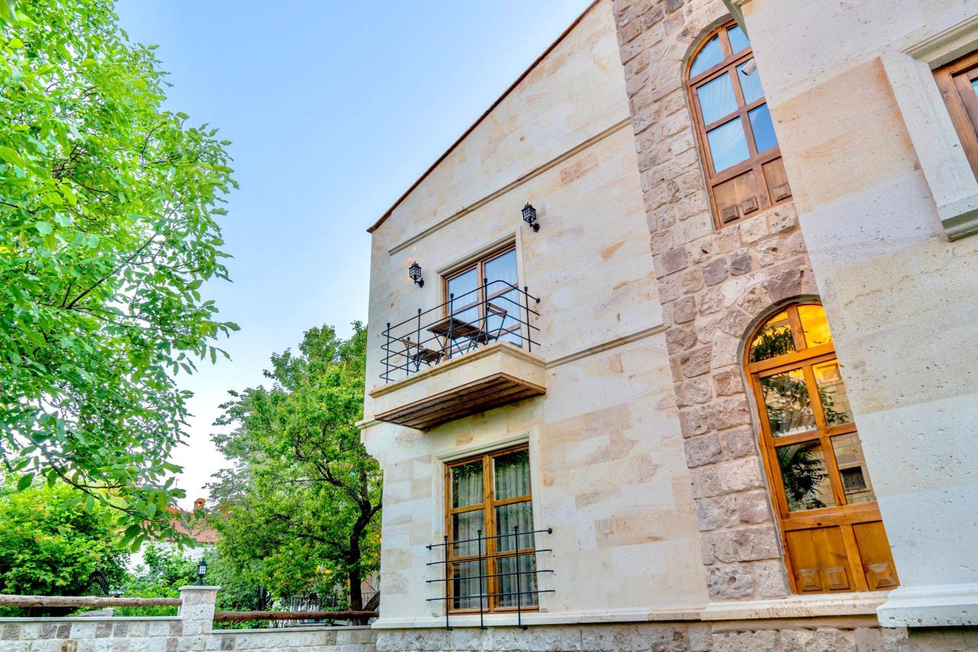 Flavia Cappadocia Hotel Uchisar Exterior photo