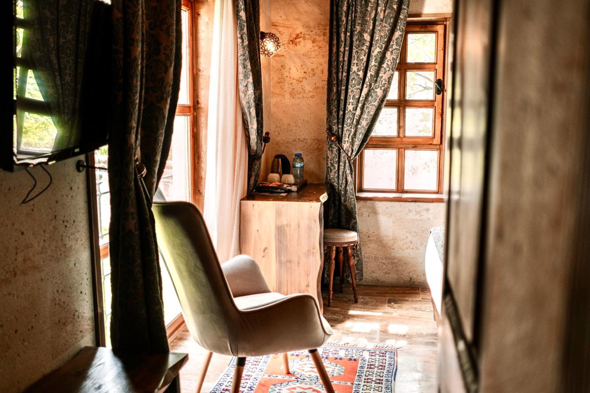 Flavia Cappadocia Hotel Uchisar Exterior photo