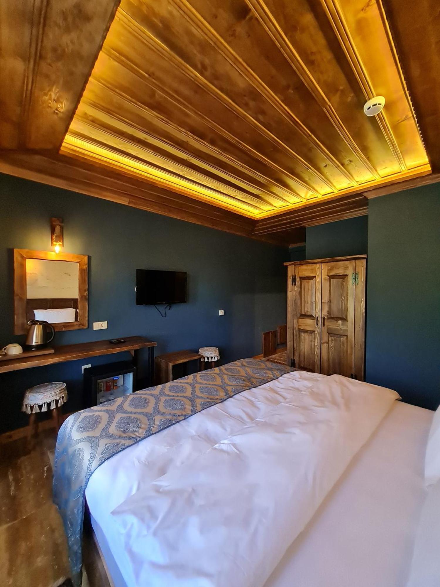 Flavia Cappadocia Hotel Uchisar Exterior photo