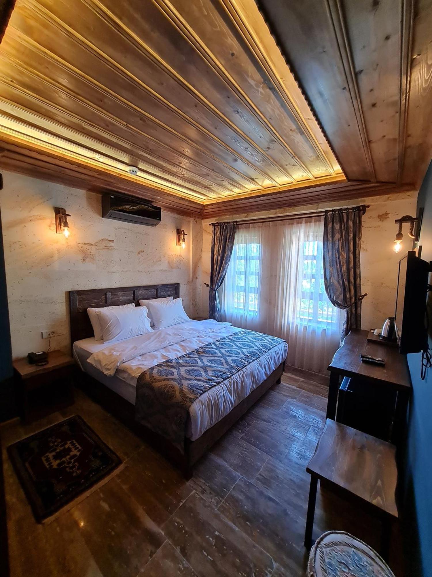 Flavia Cappadocia Hotel Uchisar Exterior photo