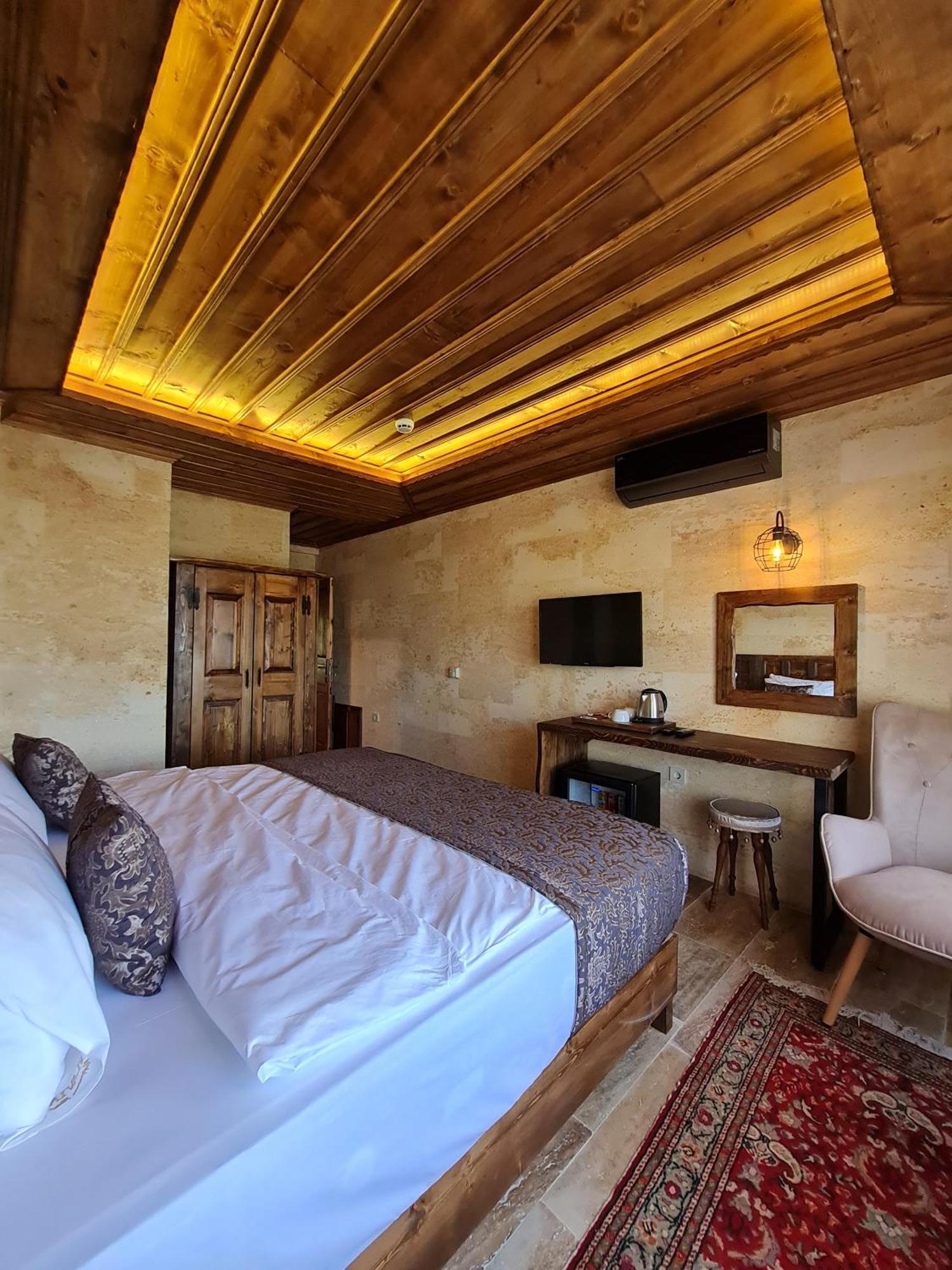 Flavia Cappadocia Hotel Uchisar Exterior photo